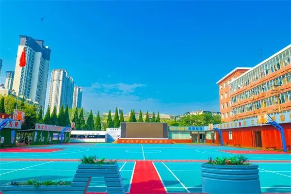 江西中考出分倒计时,孩子成绩不理想?江西家长必看:提前锁定这所免试入学的学校,给孩子留条后路-第15张图片-四季读书网
