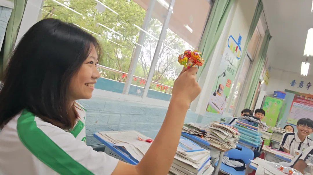 中考破茧·踏雪昆仑 | 广州市增城区第二中学2026届中考学子送考纪实-第27张图片-四季读书网