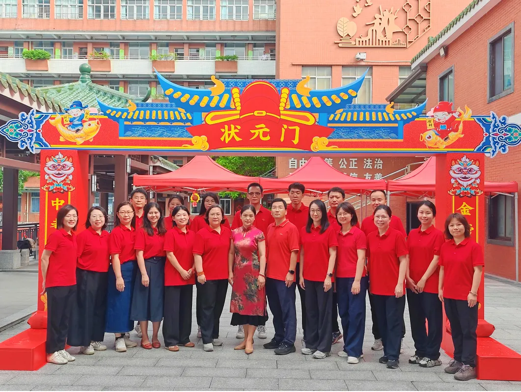 中考开锣丨绿翠送考,平凡的爱助力开门“红”!——奔跑中的绿翠学子,加油!-第22张图片-四季读书网 中考开锣丨绿翠送考,平凡的爱助力开门“红”!——奔跑中的绿翠学子,加油!-第22张图片-四季读书网