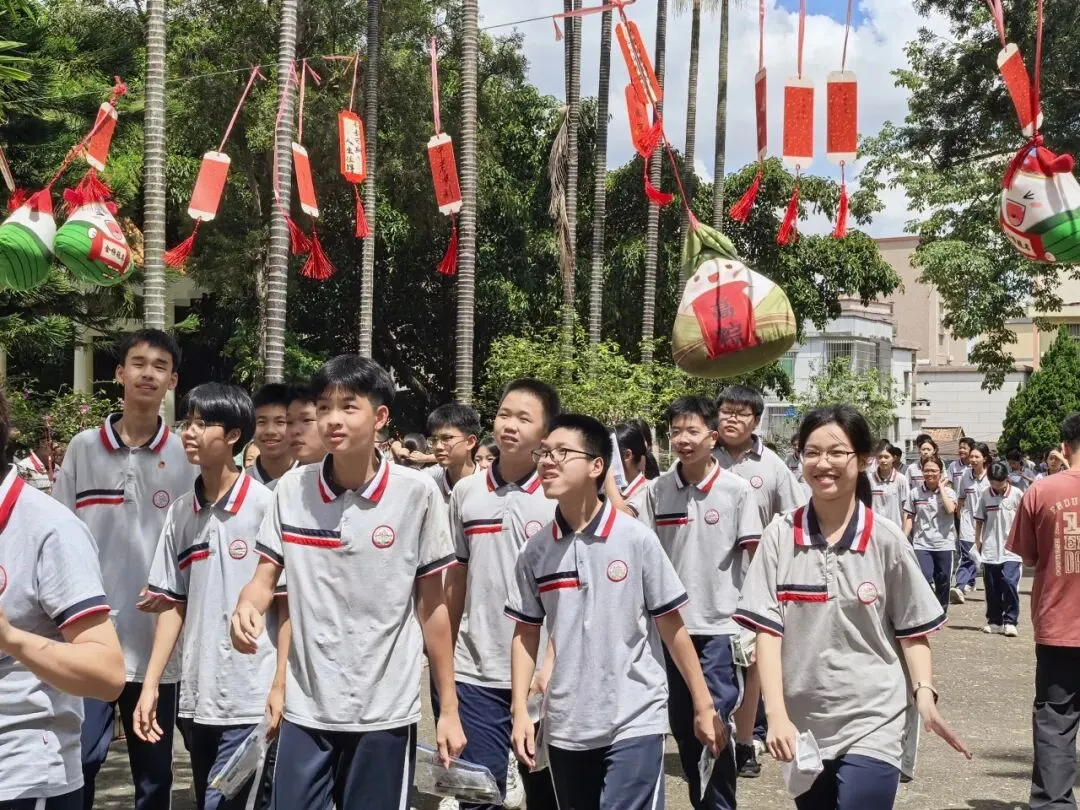 加油,少年!江门中考今日开考-第9张图片-四季读书网 加油,少年!江门中考今日开考-第9张图片-四季读书网
