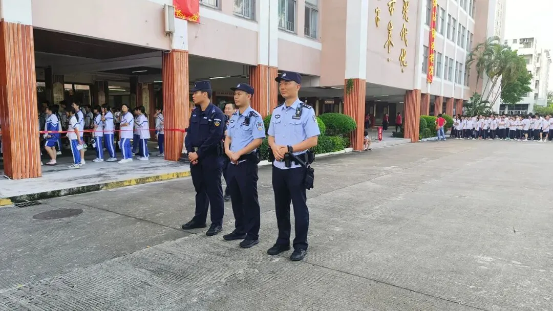 护航中考,筑梦前行!道滘公安再赴中考平安之约-第5张图片-四季读书网
