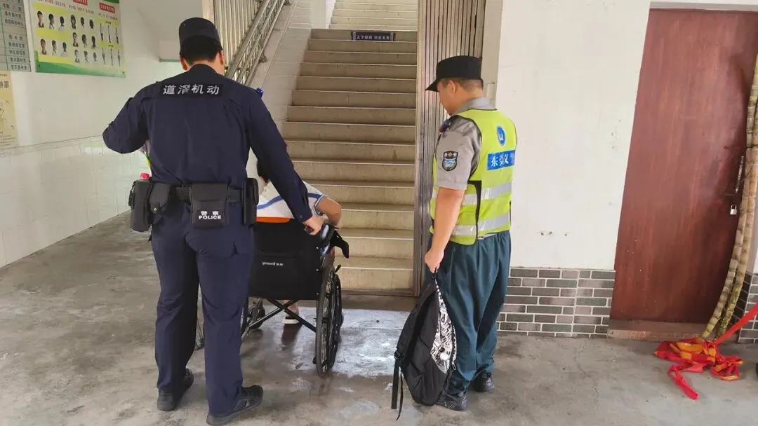 护航中考,筑梦前行!道滘公安再赴中考平安之约-第11张图片-四季读书网