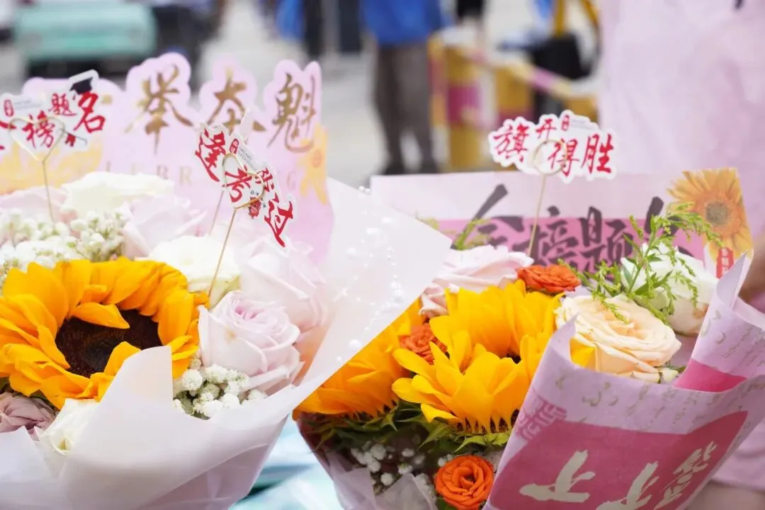 柳城九年级中考结束,祝柳城少年奔赴新征程-第5张图片-四季读书网