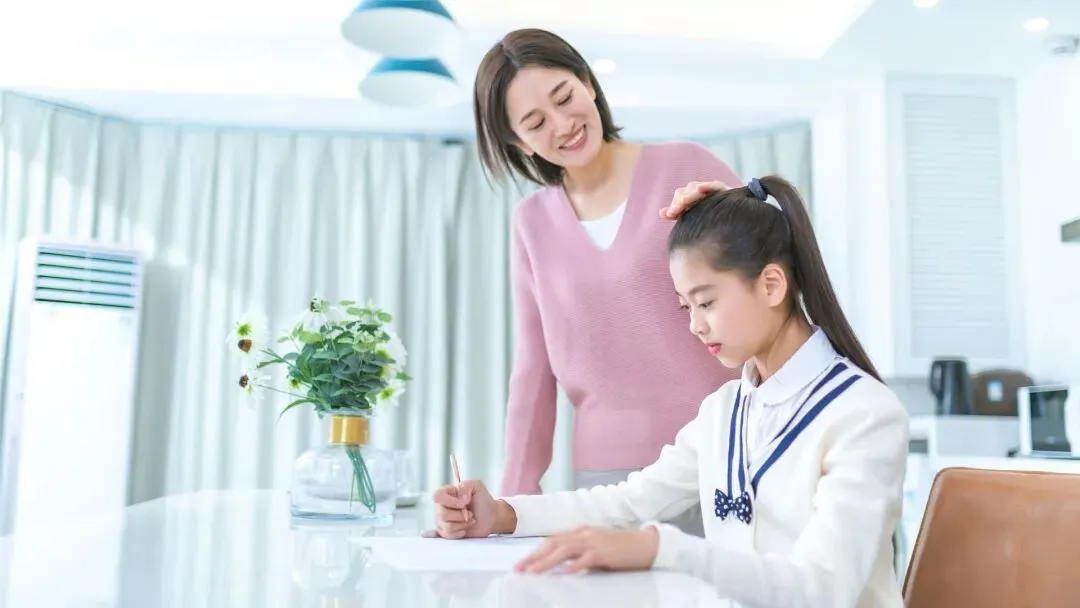 中考最后冲刺,家长群却在疯传“谁出中考卷”?-第3张图片-四季读书网 中考最后冲刺,家长群却在疯传“谁出中考卷”?-第3张图片-四季读书网