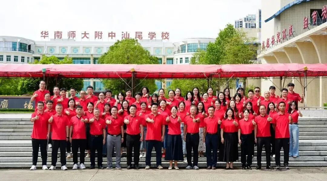 中考第一天纪实丨三载耕耘终亮剑,今朝逐梦踏歌行-第14张图片-四季读书网