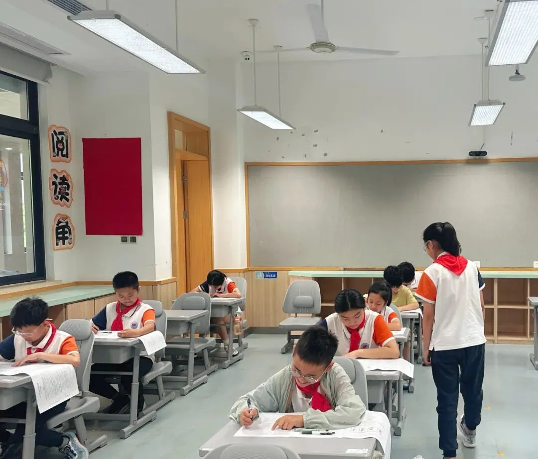 不执试卷执笔实践,深耕素养聚力生长——杭州市丹枫实验小学免考生跨学科实践探索-第19张图片-四季读书网 不执试卷执笔实践,深耕素养聚力生长——杭州市丹枫实验小学免考生跨学科实践探索-第19张图片-四季读书网
