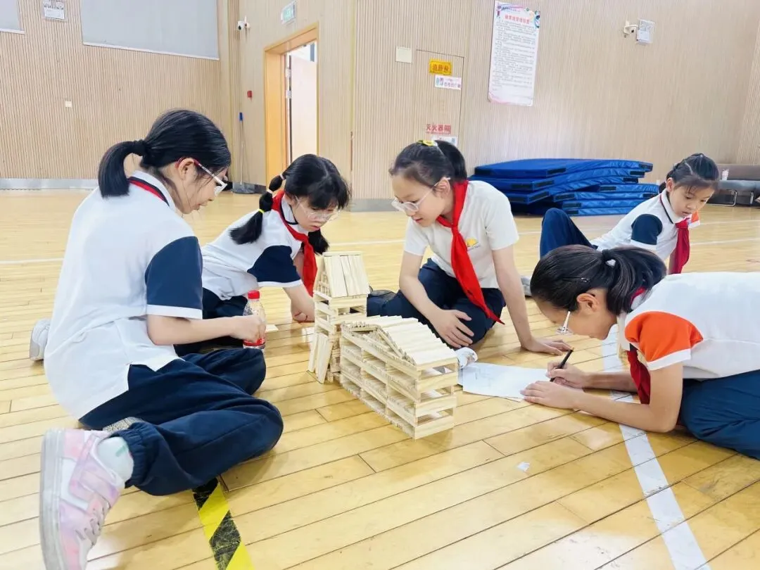 不执试卷执笔实践,深耕素养聚力生长——杭州市丹枫实验小学免考生跨学科实践探索-第43张图片-四季读书网 不执试卷执笔实践,深耕素养聚力生长——杭州市丹枫实验小学免考生跨学科实践探索-第43张图片-四季读书网