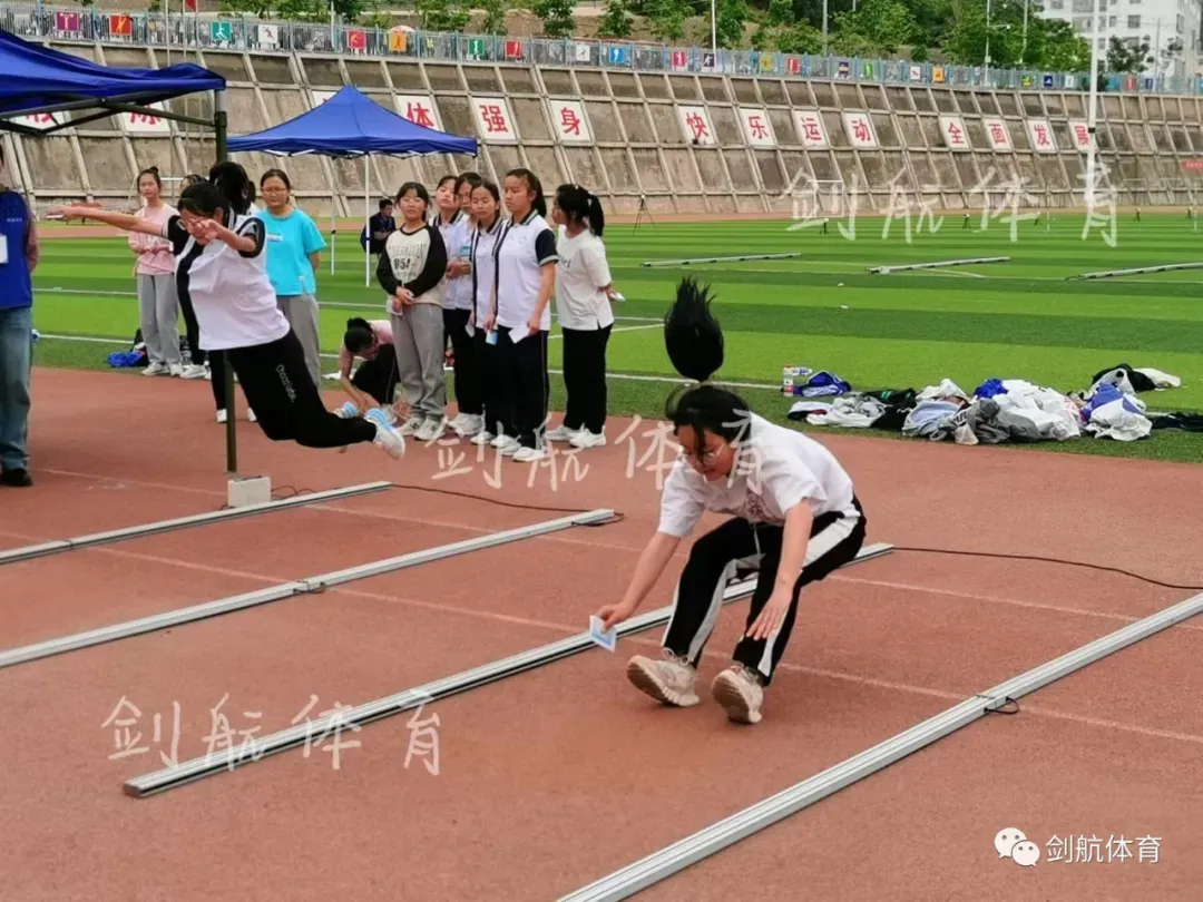 剑航-中考体育报名火热进行中-第21张图片-四季读书网 剑航-中考体育报名火热进行中-第21张图片-四季读书网