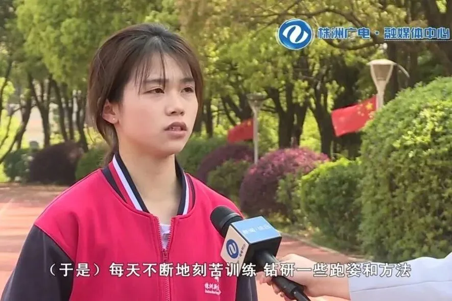 中考放榜,多元未来!来新凤凰,找到属于你的“最优解”-第19张图片-四季读书网 中考放榜,多元未来!来新凤凰,找到属于你的“最优解”-第19张图片-四季读书网
