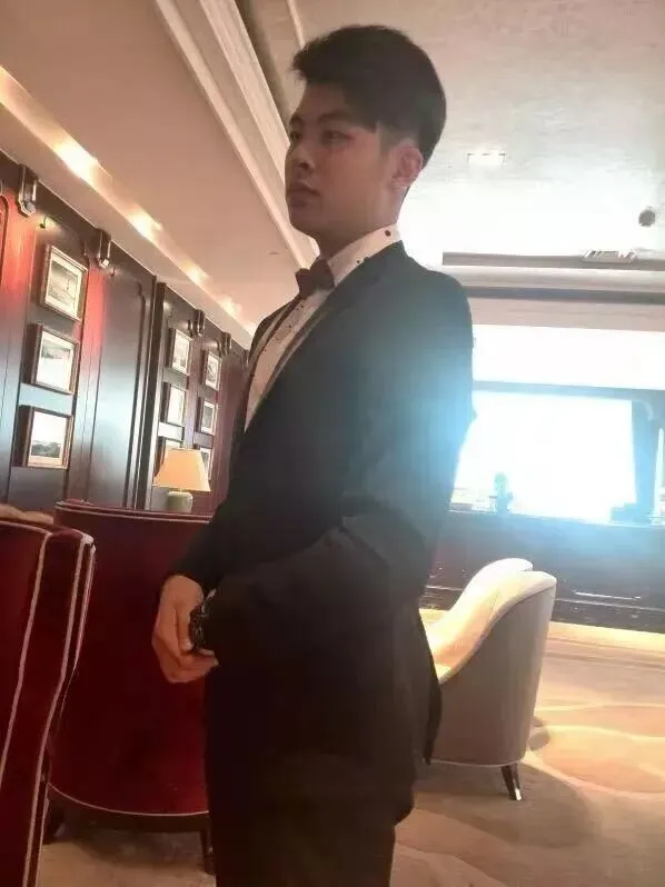 中考放榜,多元未来!来新凤凰,找到属于你的“最优解”-第28张图片-四季读书网 中考放榜,多元未来!来新凤凰,找到属于你的“最优解”-第28张图片-四季读书网