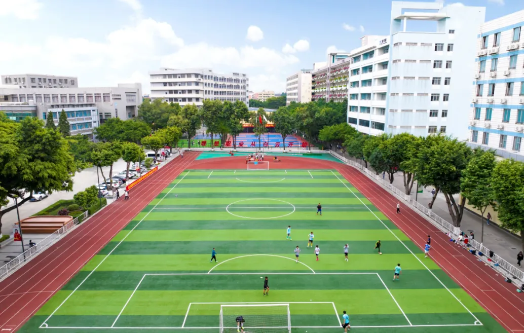 中考后择校必看|广州市白云工商技师学院2026完整报名指南-第10张图片-四季读书网 中考后择校必看|广州市白云工商技师学院2026完整报名指南-第10张图片-四季读书网