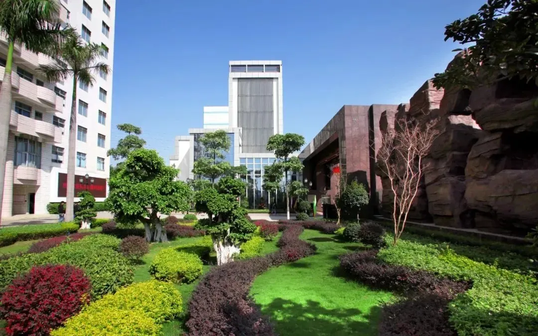 中考后择校必看|广州市白云工商技师学院2026完整报名指南-第12张图片-四季读书网 中考后择校必看|广州市白云工商技师学院2026完整报名指南-第12张图片-四季读书网