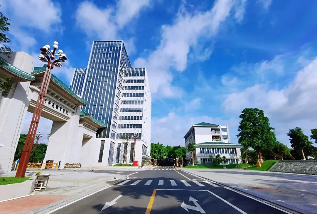 中考后择校必看|广东华夏高级技工学校2026完整报名指南-第11张图片-四季读书网 中考后择校必看|广东华夏高级技工学校2026完整报名指南-第11张图片-四季读书网