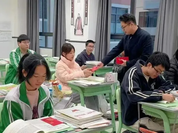 中考发挥失常怎么办?这所广州中考复读学校正在招生中-第125张图片-四季读书网