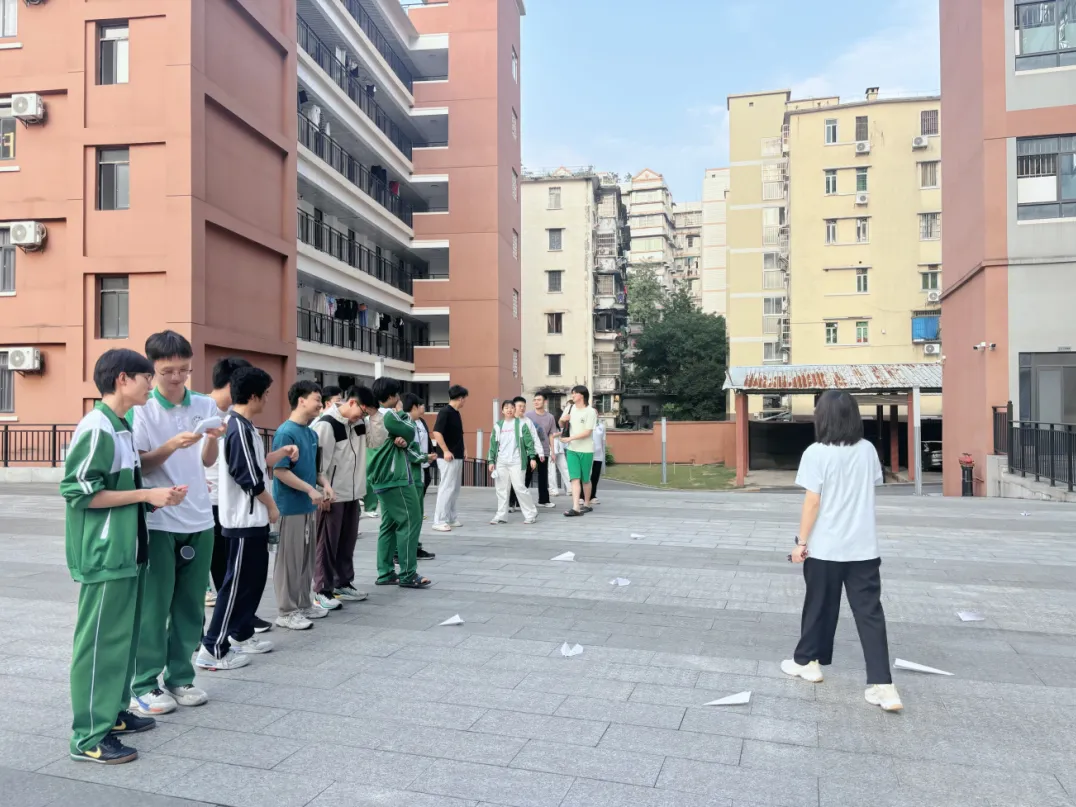 中考发挥失常怎么办?这所广州中考复读学校正在招生中-第155张图片-四季读书网