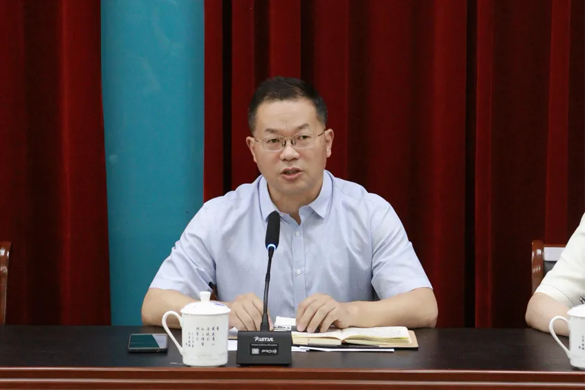 乘风破浪赢中考 捷报频传创佳绩 —— 靖江市实验学校天水分校召开期末教师大会-第11张图片-四季读书网 乘风破浪赢中考 捷报频传创佳绩 —— 靖江市实验学校天水分校召开期末教师大会-第11张图片-四季读书网