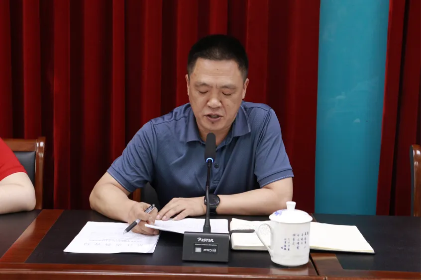乘风破浪赢中考 捷报频传创佳绩 —— 靖江市实验学校天水分校召开期末教师大会-第17张图片-四季读书网 乘风破浪赢中考 捷报频传创佳绩 —— 靖江市实验学校天水分校召开期末教师大会-第17张图片-四季读书网