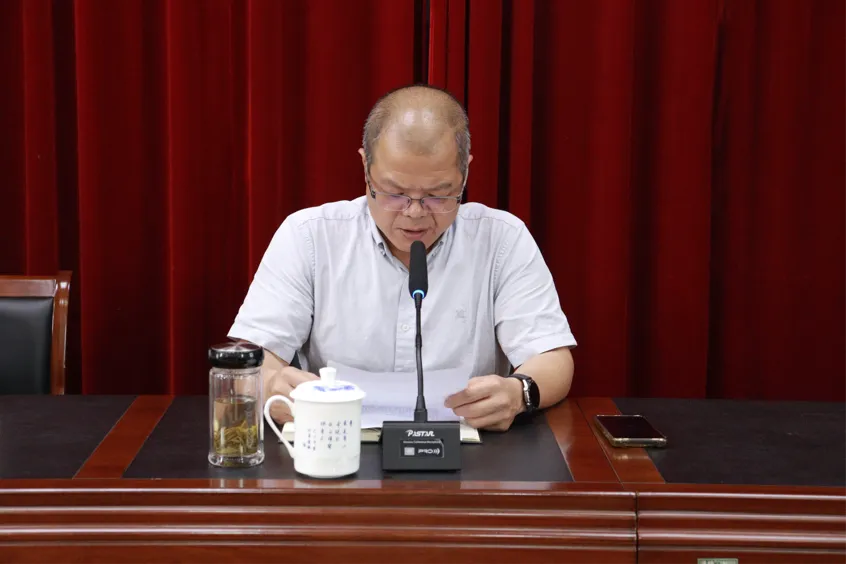 乘风破浪赢中考 捷报频传创佳绩 —— 靖江市实验学校天水分校召开期末教师大会-第19张图片-四季读书网 乘风破浪赢中考 捷报频传创佳绩 —— 靖江市实验学校天水分校召开期末教师大会-第19张图片-四季读书网