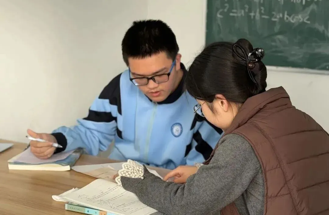 提醒!中考成绩今日可查询-第8张图片-四季读书网 提醒!中考成绩今日可查询-第8张图片-四季读书网