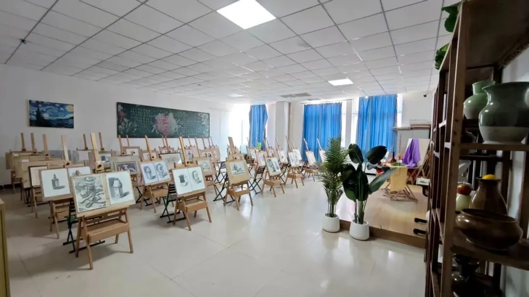 @2026 中考学子|欢迎报考邯郸滏阳中专-第21张图片-四季读书网 @2026 中考学子|欢迎报考邯郸滏阳中专-第21张图片-四季读书网