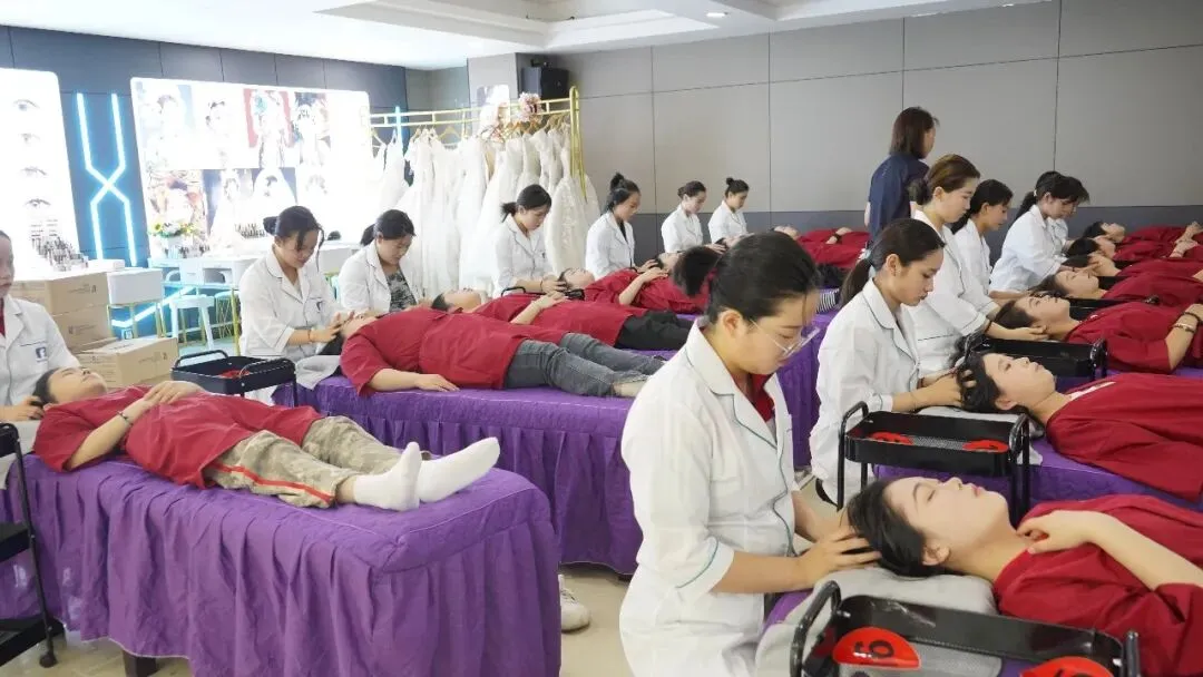 石家庄高中录取分数线公布!中考陆续出分!家长要收藏的择校攻略-第6张图片-四季读书网 石家庄高中录取分数线公布!中考陆续出分!家长要收藏的择校攻略-第6张图片-四季读书网