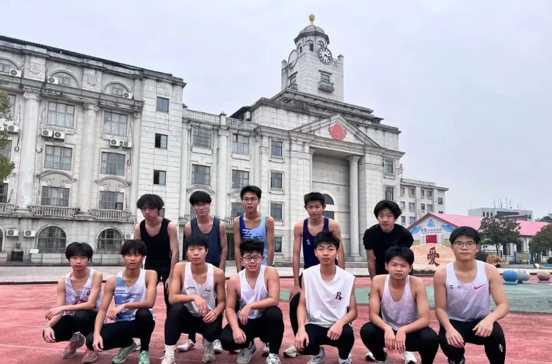 中考放榜|分数不是终点,在石外高中,每个人都有自己的＂逆袭赛道＂-第13张图片-四季读书网
