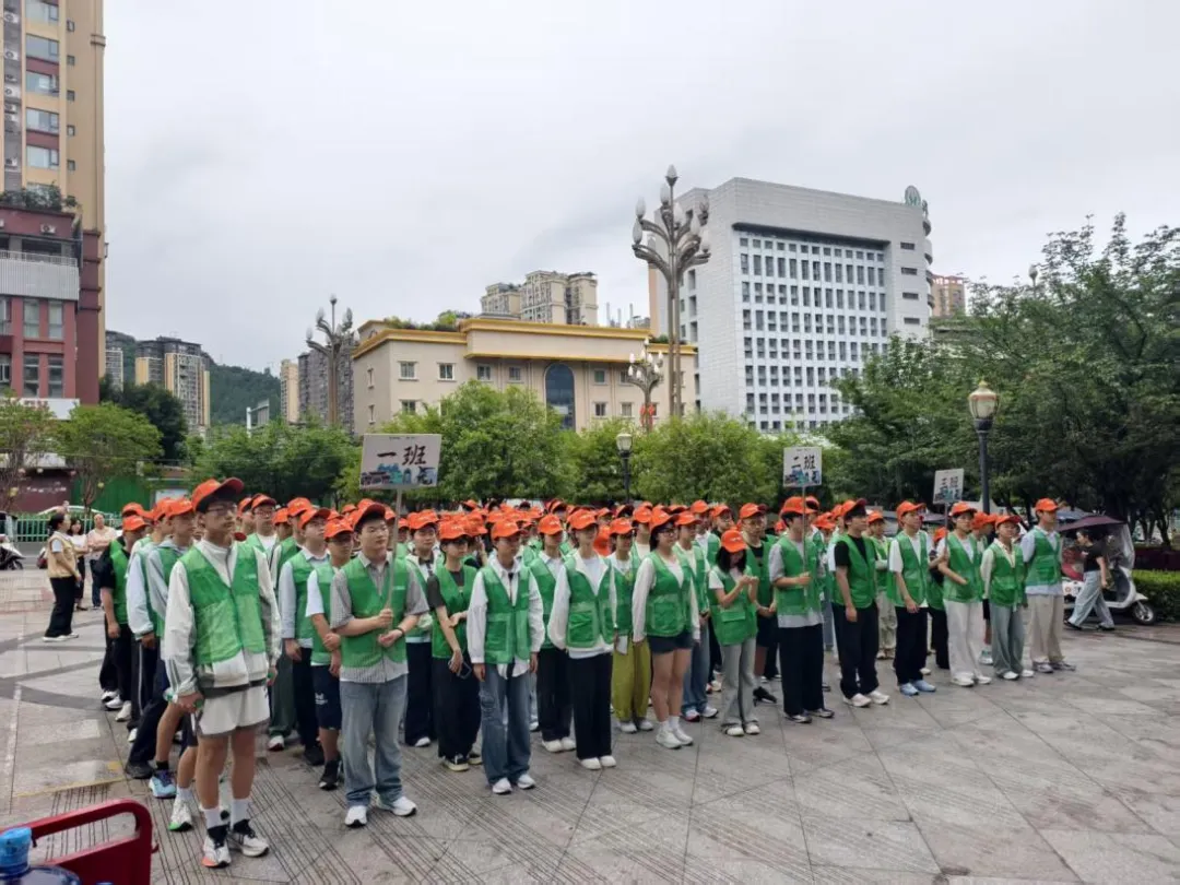 中考收官之际,“富润曦光工程”成都研学|让南江学子读懂“何以为志”-第4张图片-四季读书网