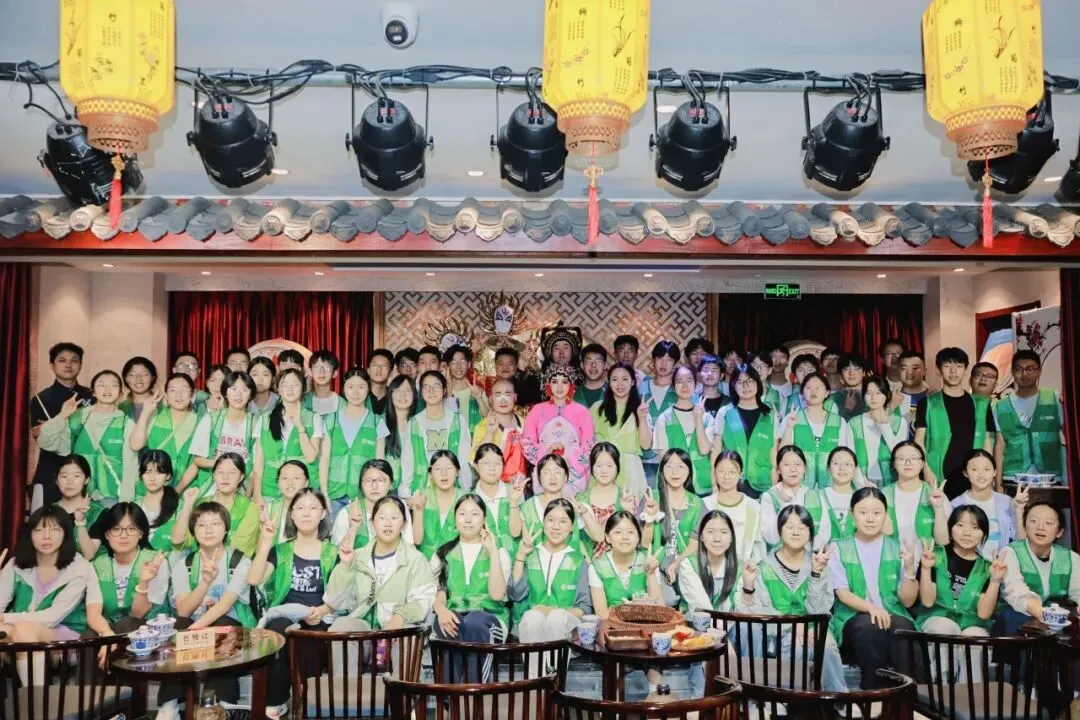 中考收官之际,“富润曦光工程”成都研学|让南江学子读懂“何以为志”-第22张图片-四季读书网