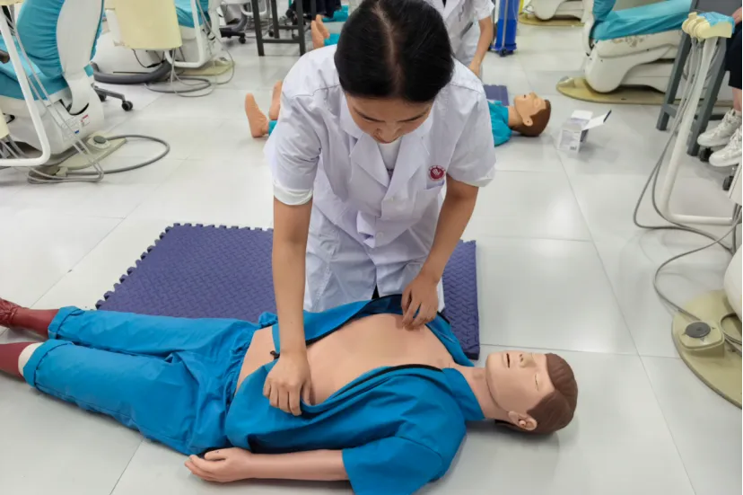 口腔医学系开展口腔执业助理医师实践技能模拟考试-第2张图片-四季读书网