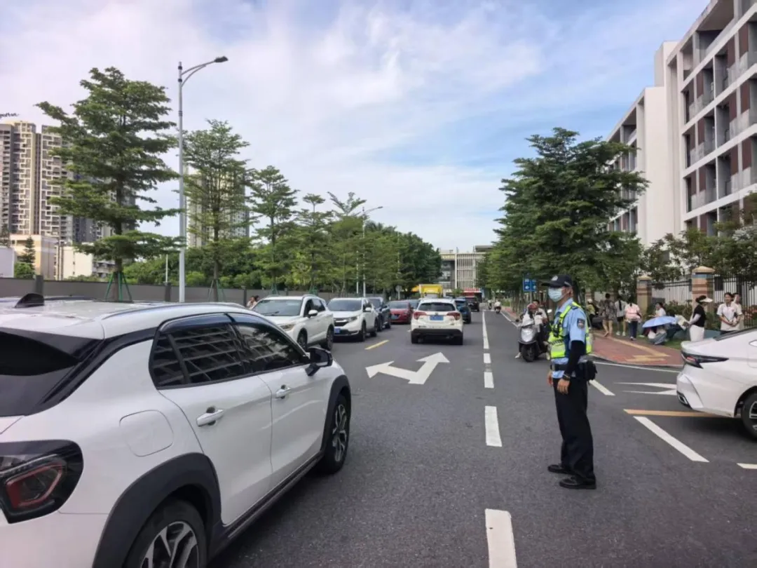 中考圆满收官!石岐多方守护学子逐梦盛夏-第23张图片-四季读书网 中考圆满收官!石岐多方守护学子逐梦盛夏-第23张图片-四季读书网