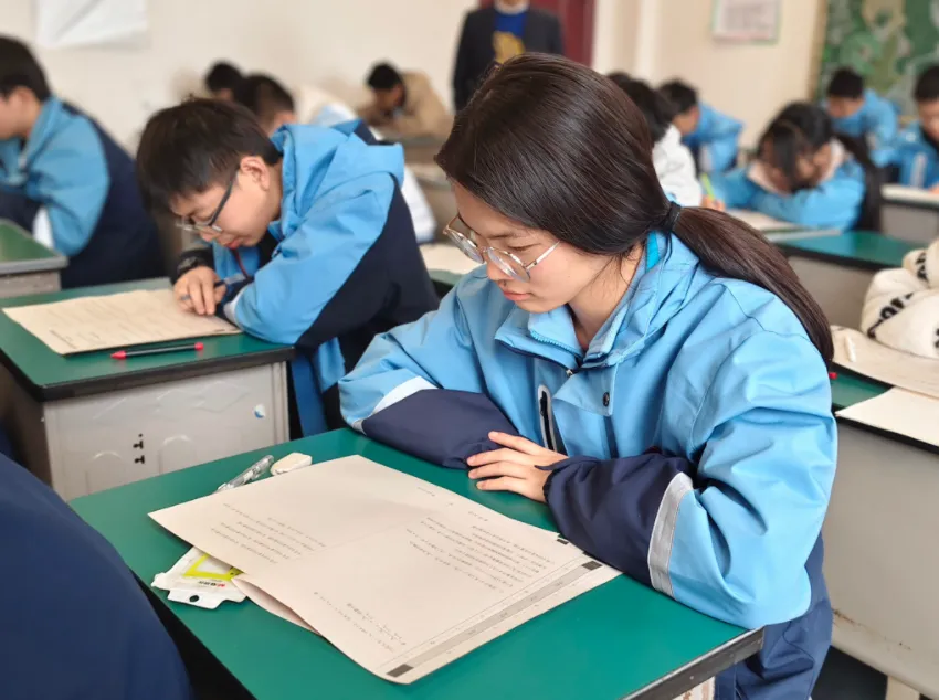 南昌市致远双语学校2027届中考复读班-第24张图片-四季读书网 南昌市致远双语学校2027届中考复读班-第24张图片-四季读书网