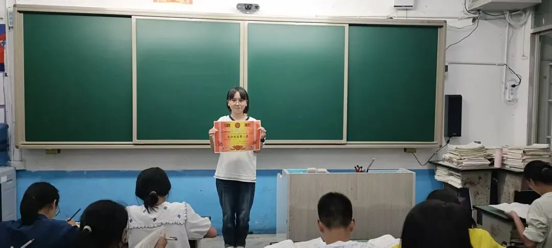扎西中学中考这波操作,太硬核了!406班三员大将杀进全县前十!-第2张图片-四季读书网 扎西中学中考这波操作,太硬核了!406班三员大将杀进全县前十!-第2张图片-四季读书网