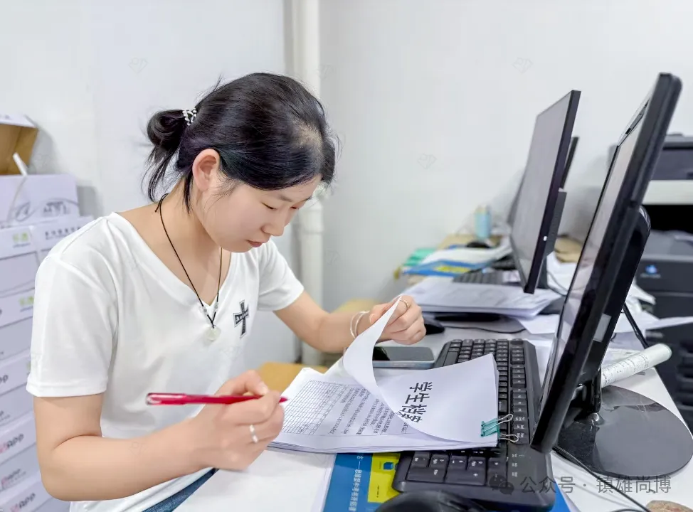厉害了!镇雄一学校2026中考再破纪录,600分以上超60人-第10张图片-四季读书网