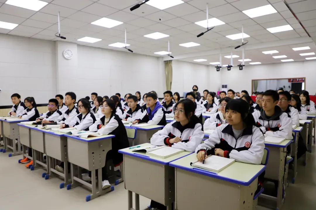 事关中考升学!7月5日、6日,淄博这所学校发出邀请,名额有限,不容错过→-第10张图片-四季读书网