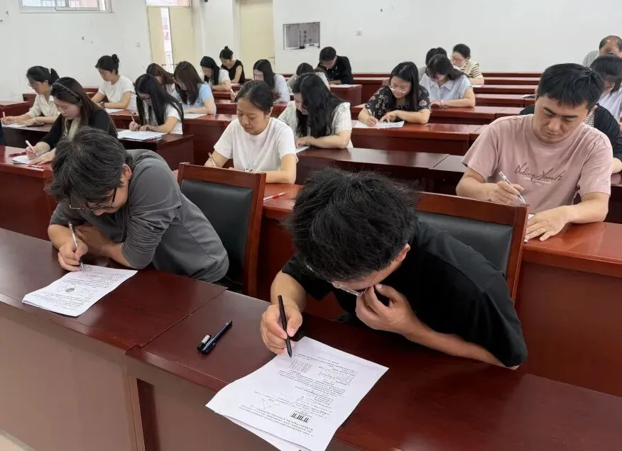 南泰教学||对标中考研真题 立足闭环提质量-第4张图片-四季读书网 南泰教学||对标中考研真题 立足闭环提质量-第4张图片-四季读书网