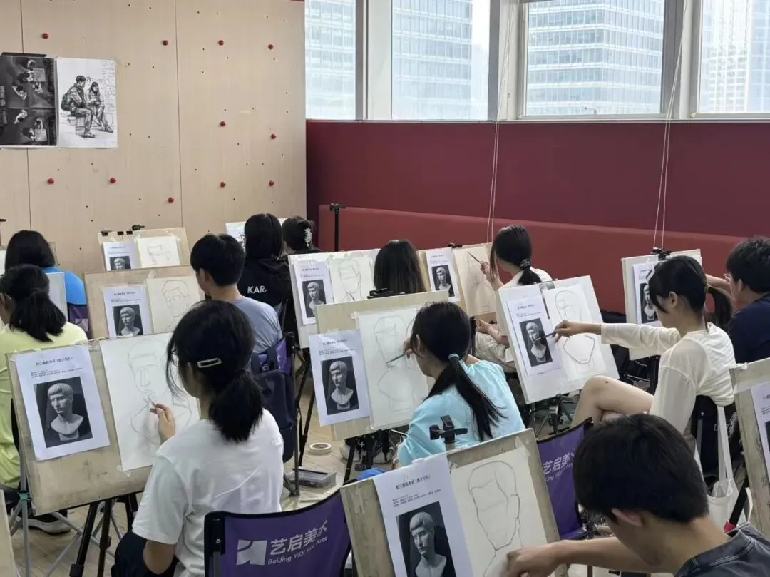 艺启美术· 2026美术中考模考纪实,以考促练!-第7张图片-四季读书网 艺启美术· 2026美术中考模考纪实,以考促练!-第7张图片-四季读书网