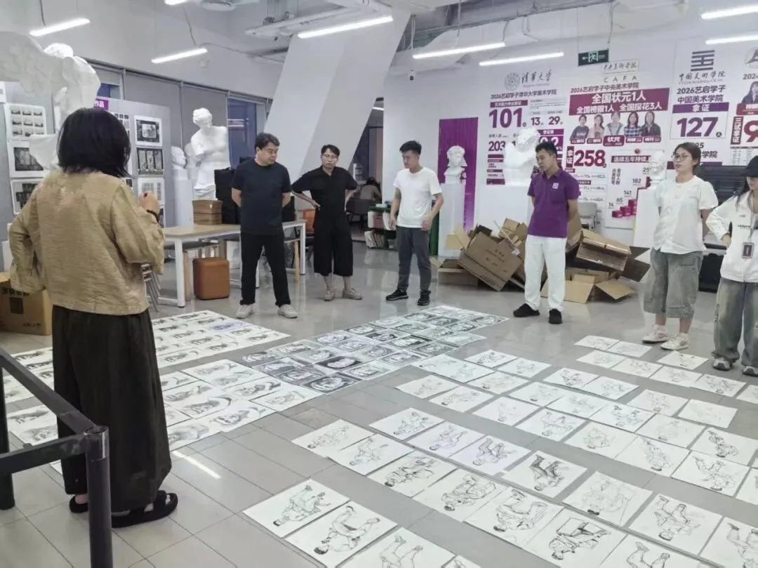艺启美术· 2026美术中考模考纪实,以考促练!-第8张图片-四季读书网 艺启美术· 2026美术中考模考纪实,以考促练!-第8张图片-四季读书网