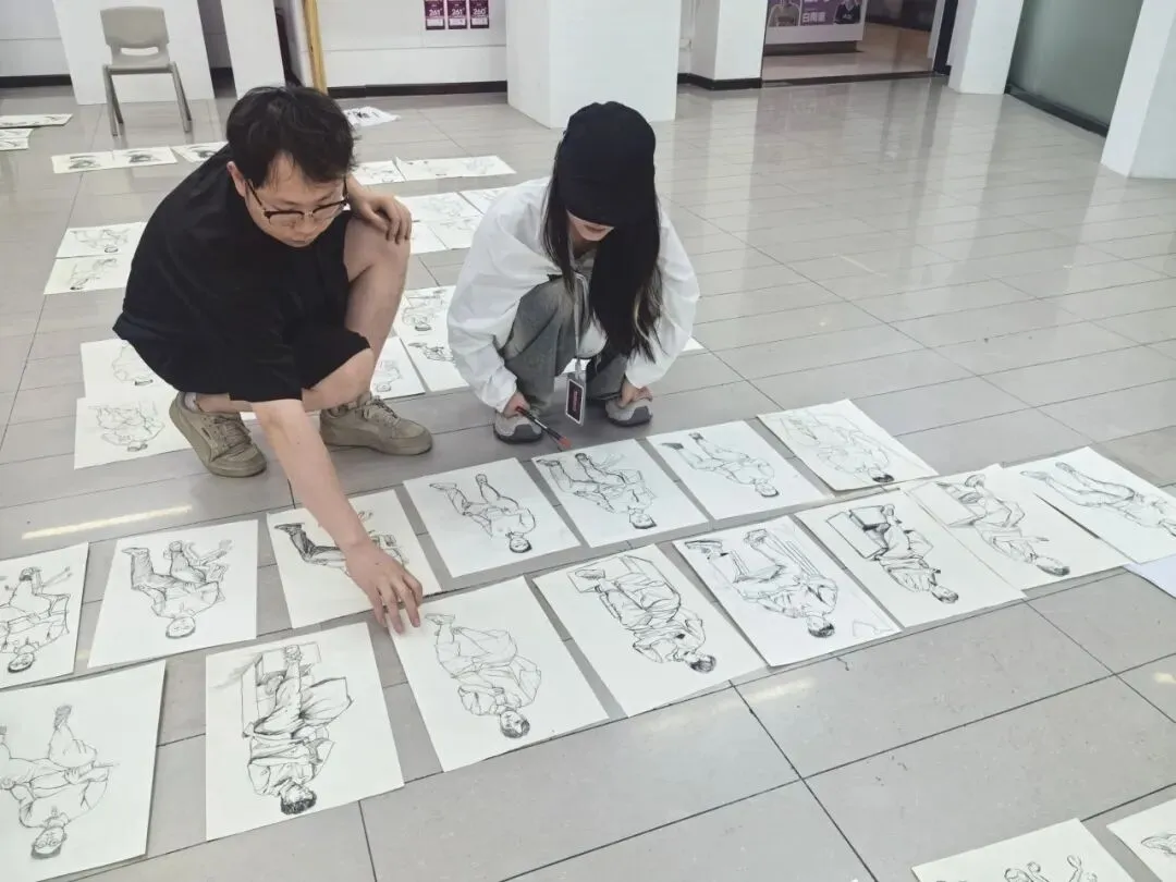 艺启美术· 2026美术中考模考纪实,以考促练!-第12张图片-四季读书网 艺启美术· 2026美术中考模考纪实,以考促练!-第12张图片-四季读书网