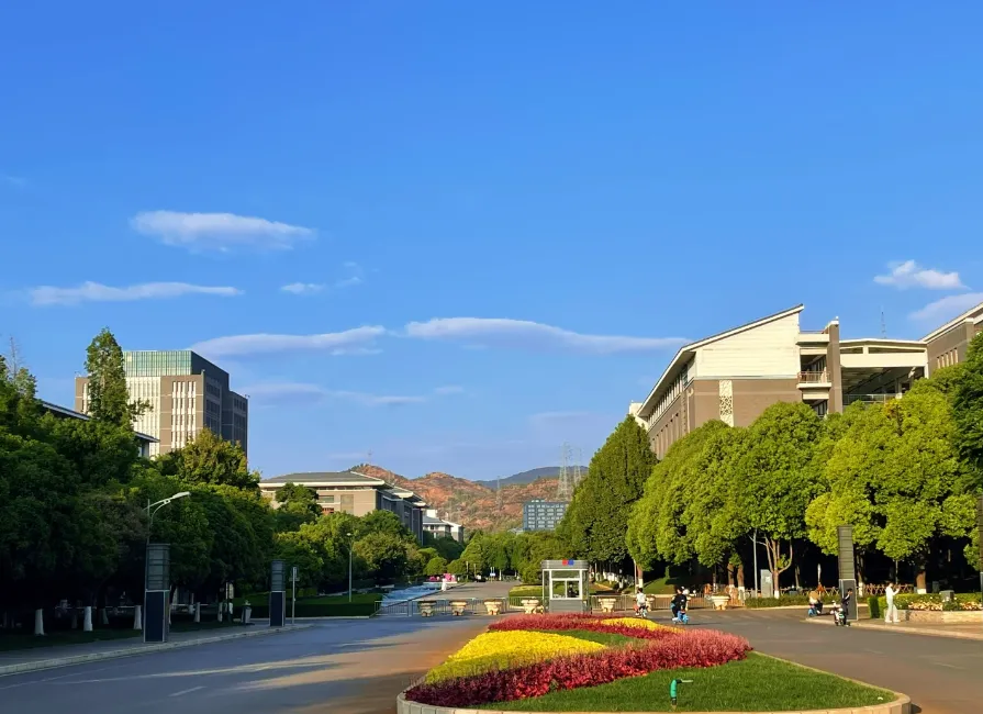 27历史学考研院校考情丨云南师范大学招生人数丨分数线丨历年丨参考书目-第7张图片-四季读书网 27历史学考研院校考情丨云南师范大学招生人数丨分数线丨历年丨参考书目-第7张图片-四季读书网