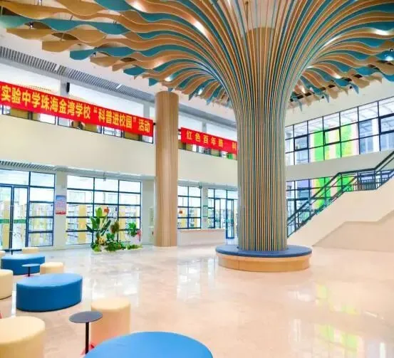 中考志愿填报进入倒计时!速来围观这所宝藏学校!①|这么近,那么美,宝藏学校在东咀-第23张图片-四季读书网
