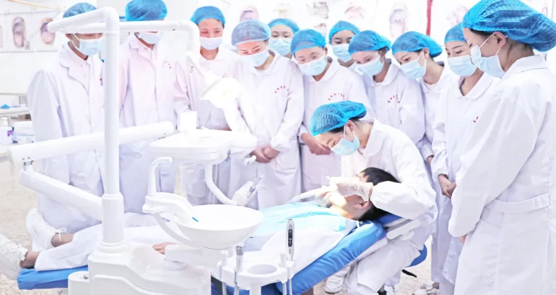 中考多少分才能报昆明市卫校 || 2026年昆明市卫生学校招生-第26张图片-四季读书网 中考多少分才能报昆明市卫校 || 2026年昆明市卫生学校招生-第26张图片-四季读书网