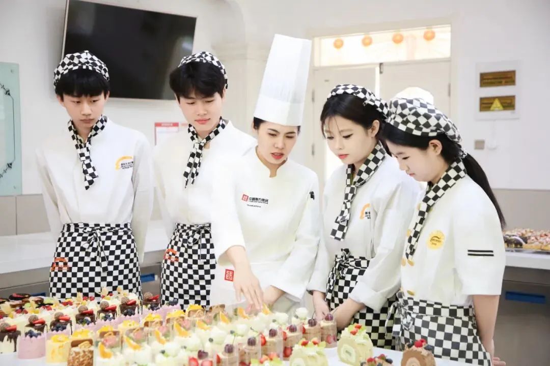 晋城中考成绩出炉!普高无望、民办太贵,太原职校优势远超本地职校,山西新东方升学就业更稳妥-第14张图片-四季读书网