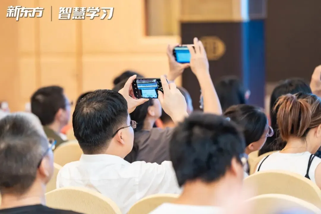 爆满!2026中考命题解析暨备考规划讲座,明年出题风向标一次讲透!-第4张图片-四季读书网