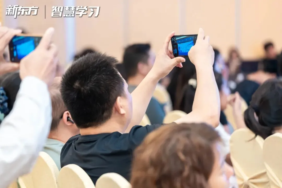 爆满!2026中考命题解析暨备考规划讲座,明年出题风向标一次讲透!-第14张图片-四季读书网