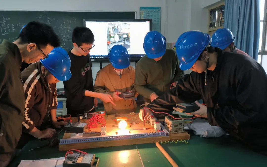 中考成绩不理想?来广西机电工业学校!升学就业两不误!-第4张图片-四季读书网 中考成绩不理想?来广西机电工业学校!升学就业两不误!-第4张图片-四季读书网