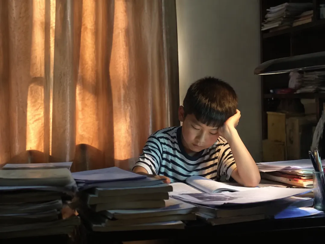 40年中考终于要变天了,北京成都已动手,还在逼孩子刷题的家长醒醒-第1张图片-四季读书网 40年中考终于要变天了,北京成都已动手,还在逼孩子刷题的家长醒醒-第1张图片-四季读书网