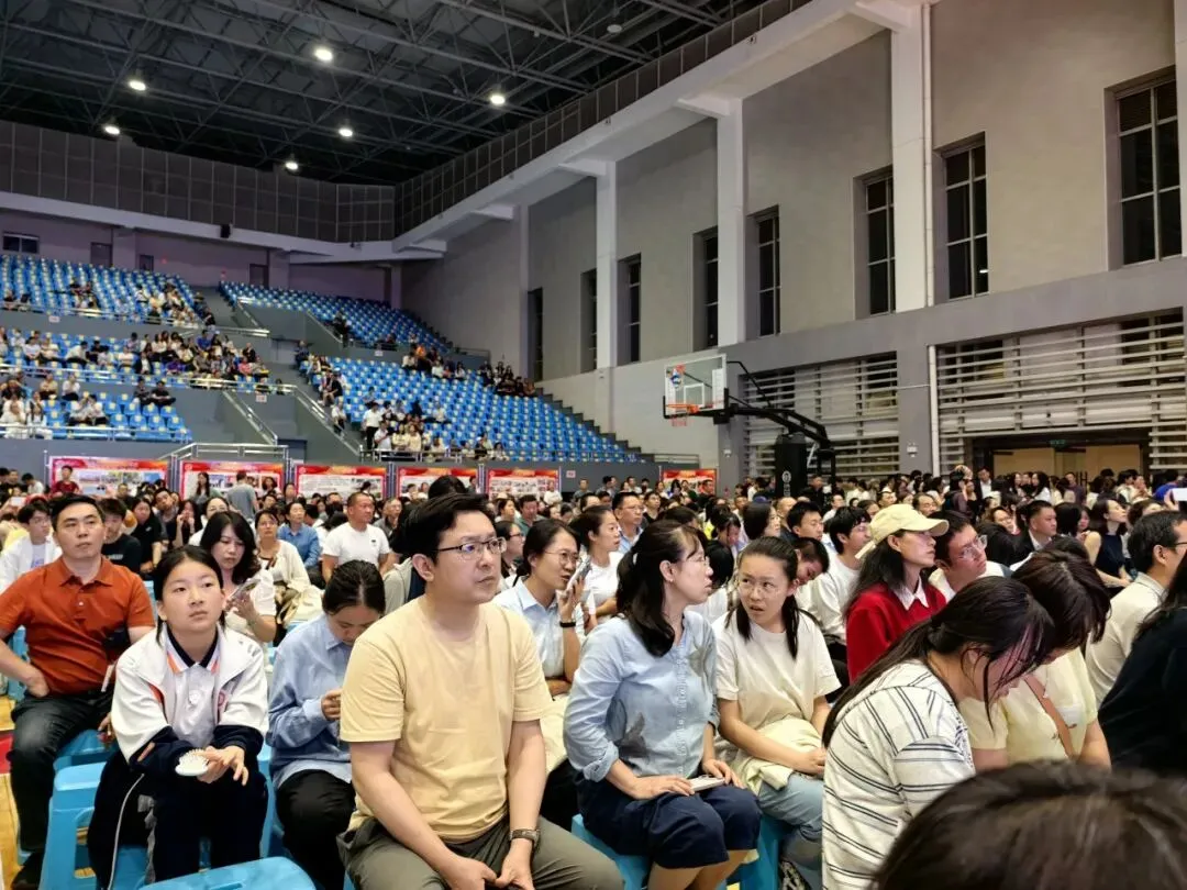 关注 | 中考670分左右应该报考哪所高中?师大附中、昆八中、昆十中报考要求让你一文看懂-第38张图片-四季读书网 关注 | 中考670分左右应该报考哪所高中?师大附中、昆八中、昆十中报考要求让你一文看懂-第38张图片-四季读书网