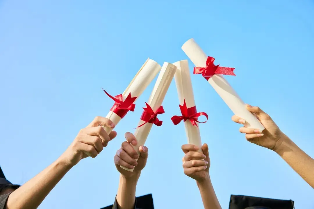【遵义中考】7月10日查分!2026遵义中考成绩查询时间公布!附查分入口、近5年分数线!-第16张图片-四季读书网