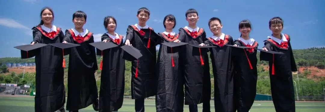 郴州金海“中考最牛寝室”出圈 | 金海闪光学子风采录(七)-第13张图片-四季读书网 郴州金海“中考最牛寝室”出圈 | 金海闪光学子风采录(七)-第13张图片-四季读书网