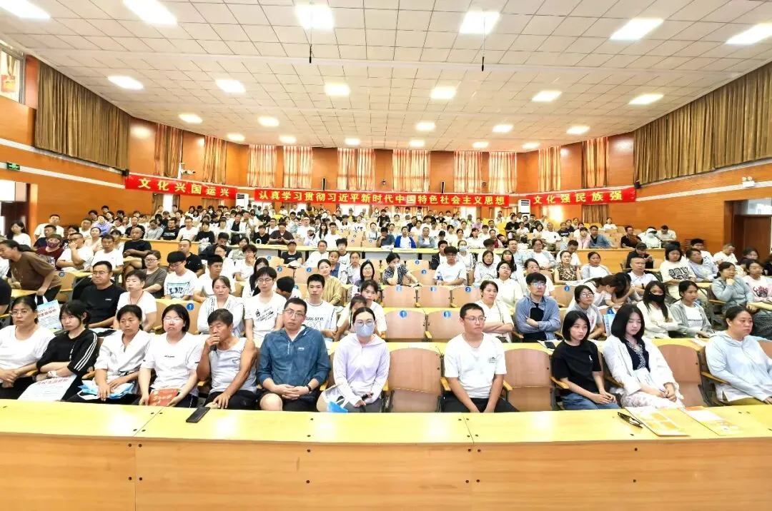 盛况空前!直击衡水十四中2026中考招生咨询会火热现场!-第2张图片-四季读书网 盛况空前!直击衡水十四中2026中考招生咨询会火热现场!-第2张图片-四季读书网